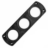 Zwart paneelframe met drie gaten voor auto-accessoires