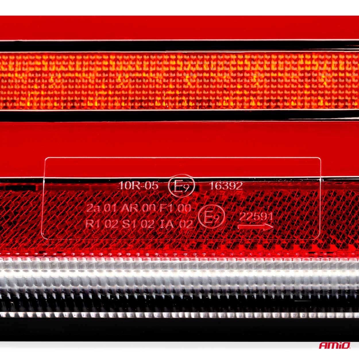 Rechter LED-achterlicht met gecombineerde lichtfuncties in achteraanzicht