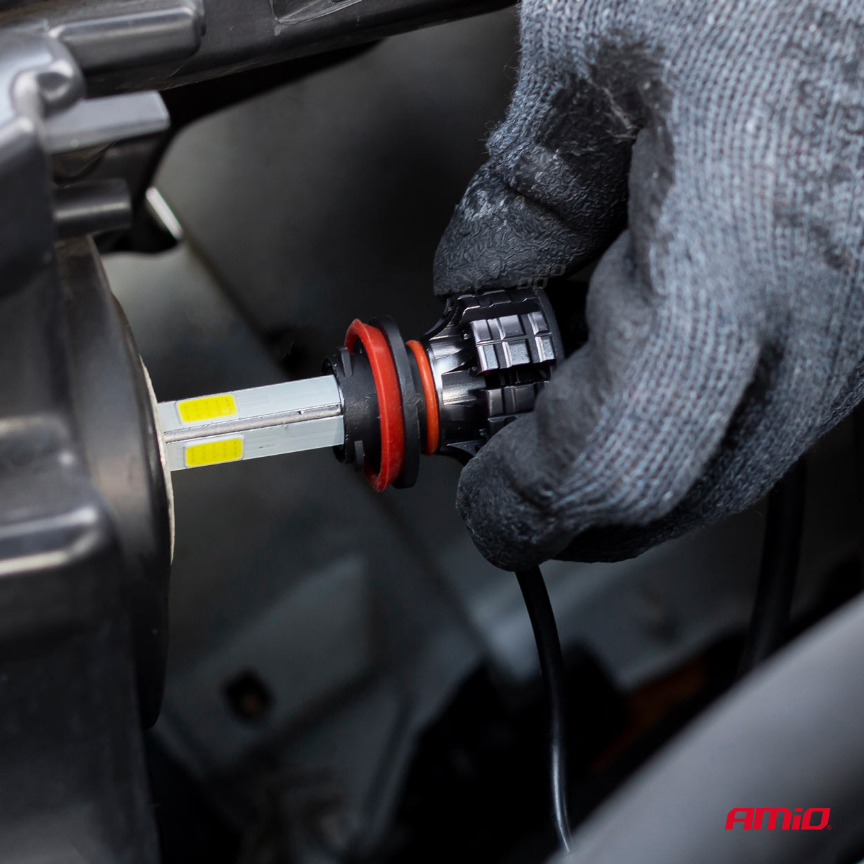 HB4 COB LED-lampen van opzij gezien