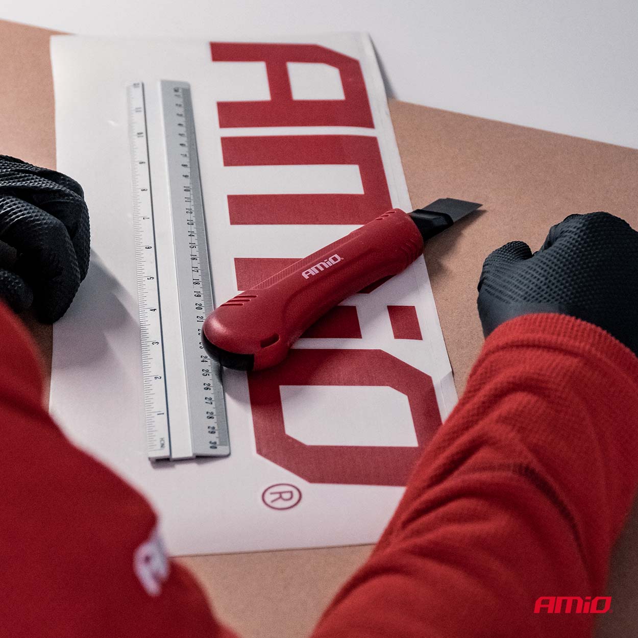 Universalknive med 100 mm stålblade