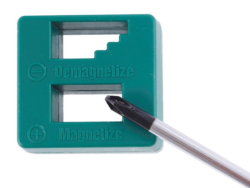 Compacte magnetiseerder voor schroevendraaierbits en stalen onderdelen