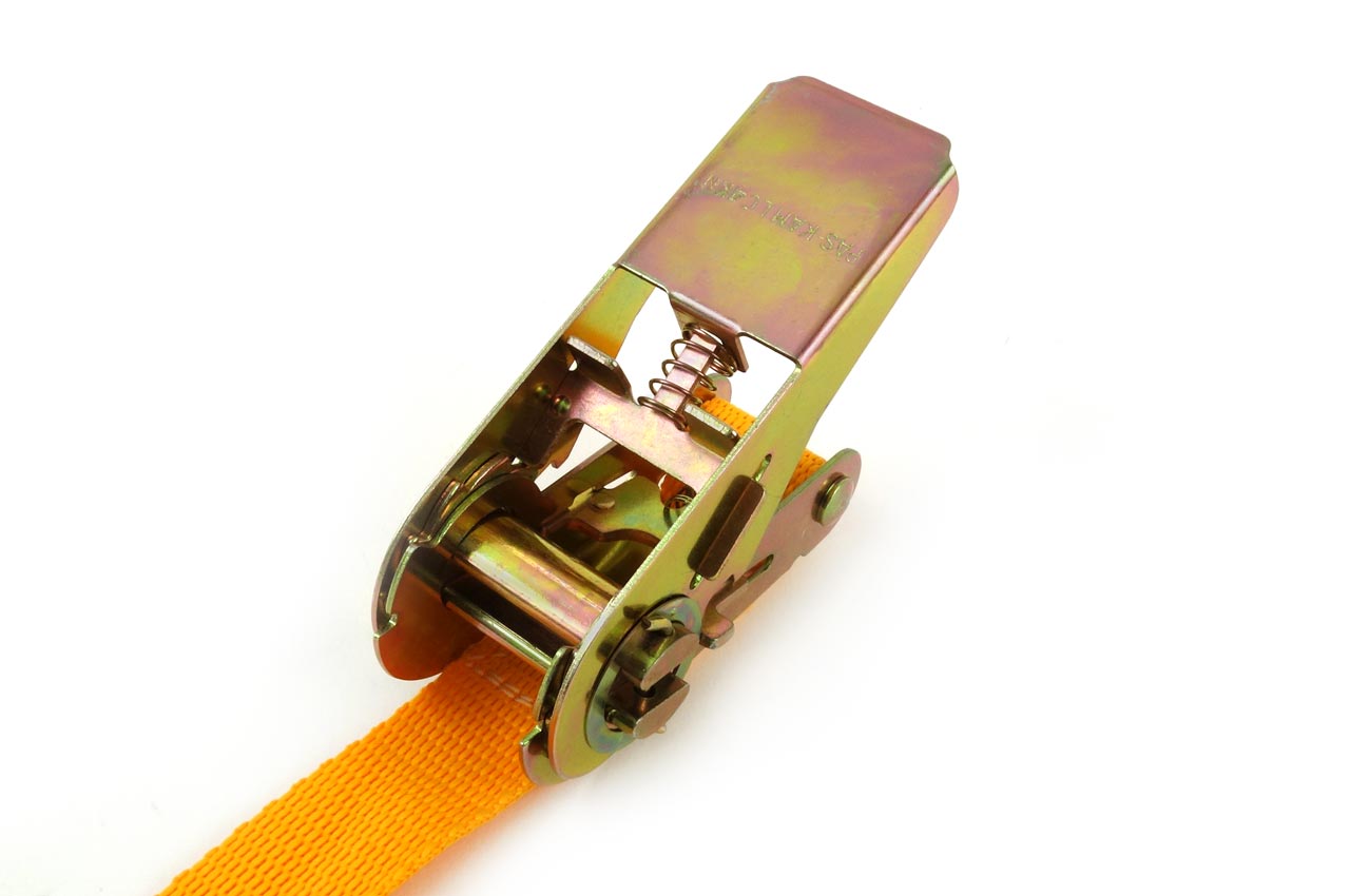 Spanband met spanmechanisme voor ladingzekering