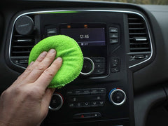 Pincet met microvezelpunten voor luchtroosters in detailing-set