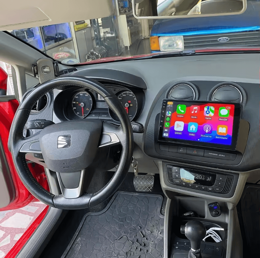 Seat Ibiza 12-16 - 9" Radio m. Apple CarPlay og Android Auto installeret i bilen