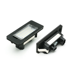LED kentekenverlichting BMW – Witte LED (E90, F30, E60, X5 e.a.) in zwart design voor upgrade van autoverlichting.